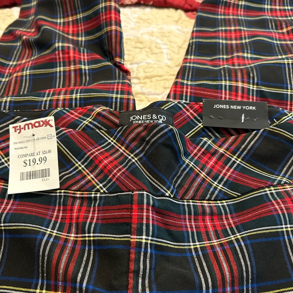 🌹 Jones & Co capri pants 🌹